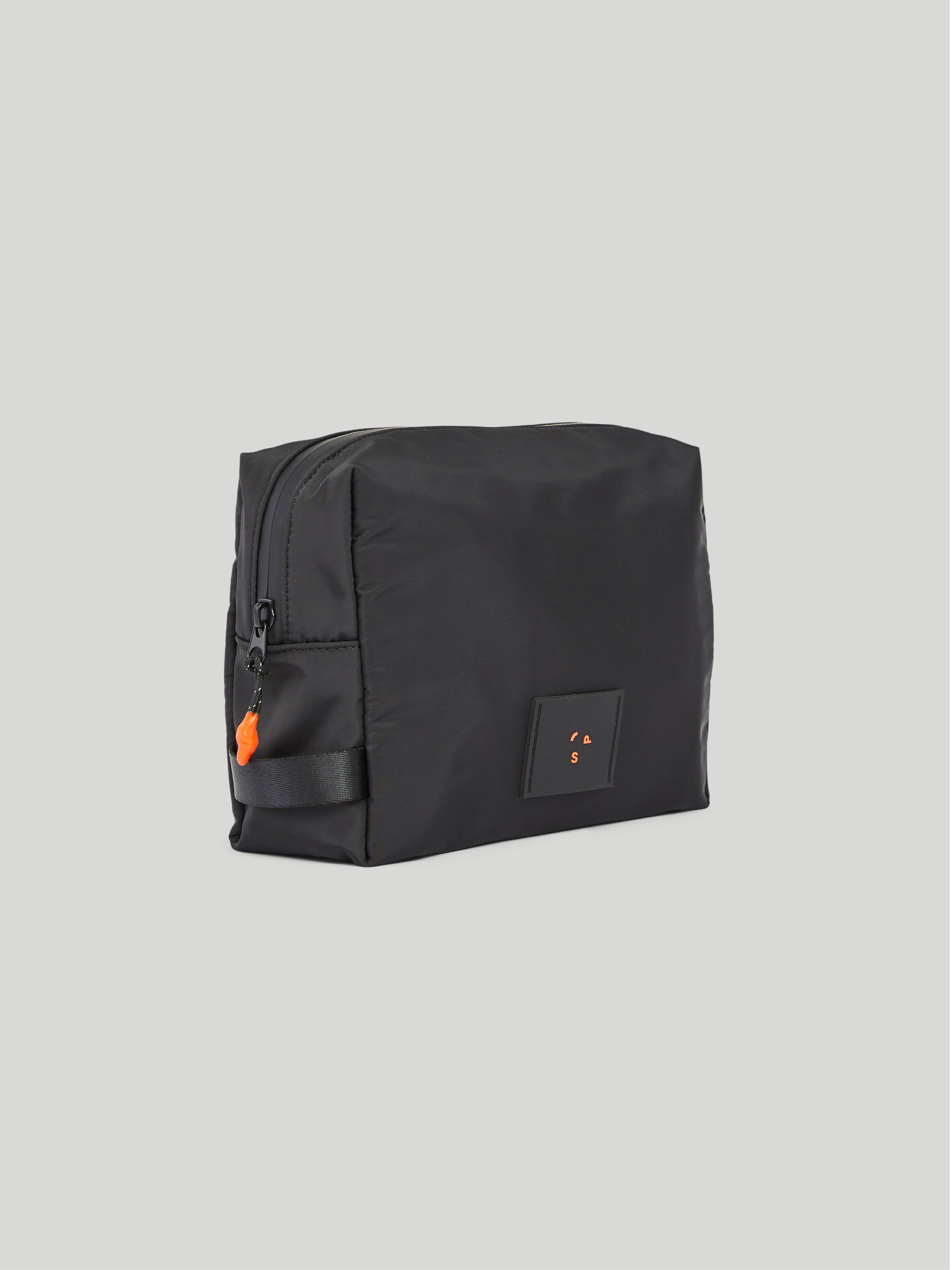 boxy-organiser-l-black-05.jpg