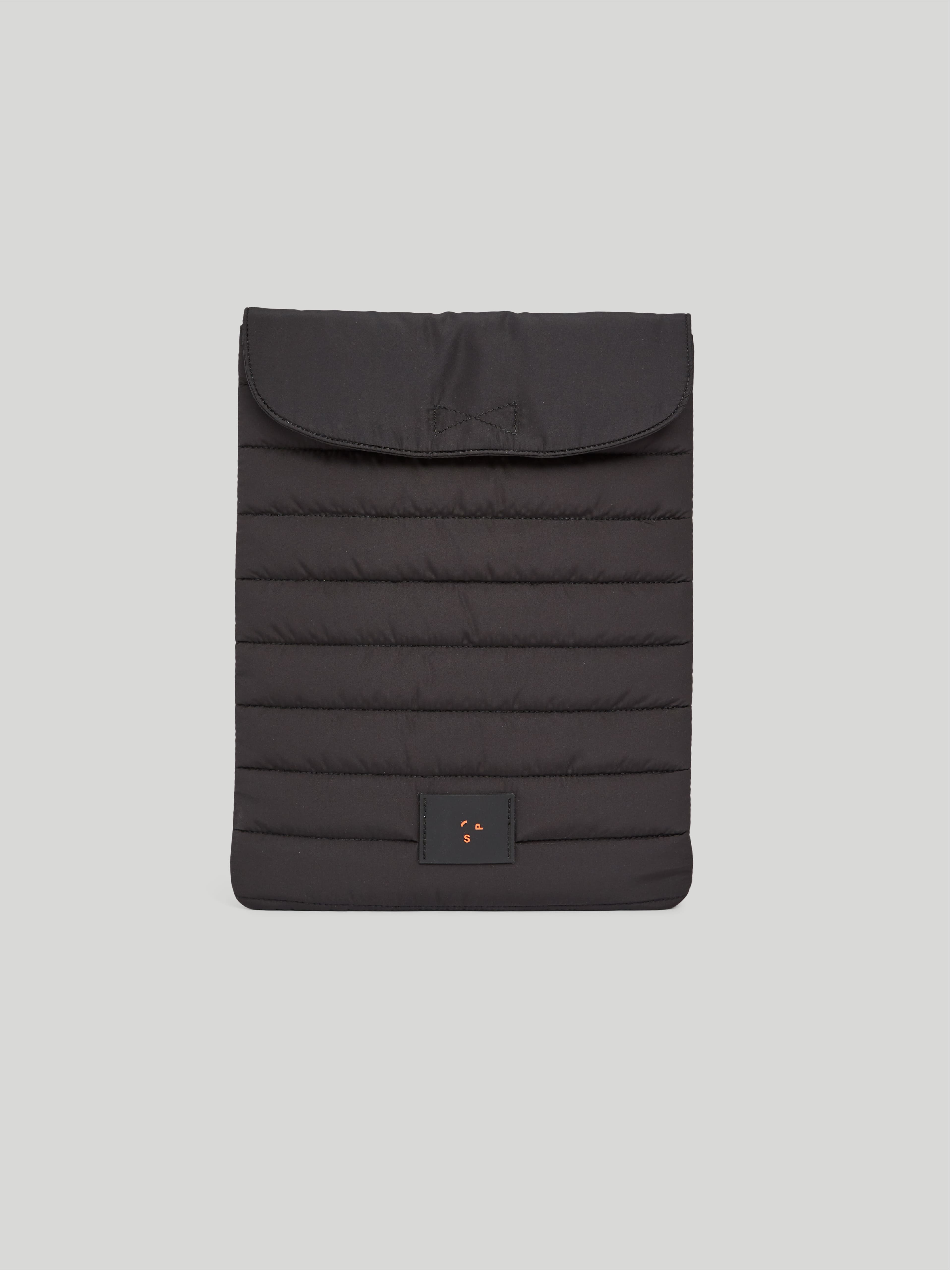 puffytechpouch_black-05.jpg