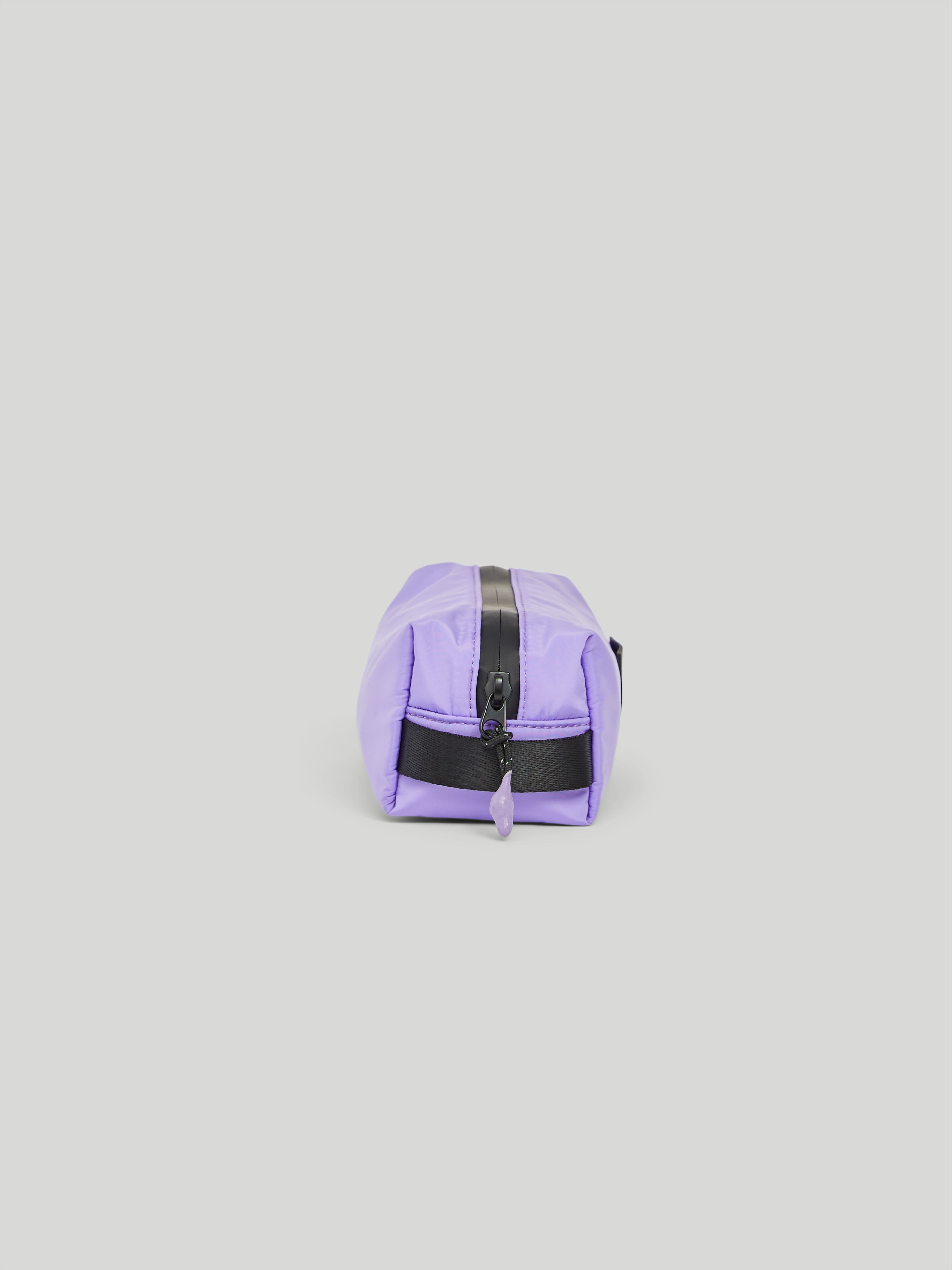 https://s3.amazonaws.com/a.storyblok.com/f/247851/1d01fc8cd3/boxyorg_m_purple-07.jpg