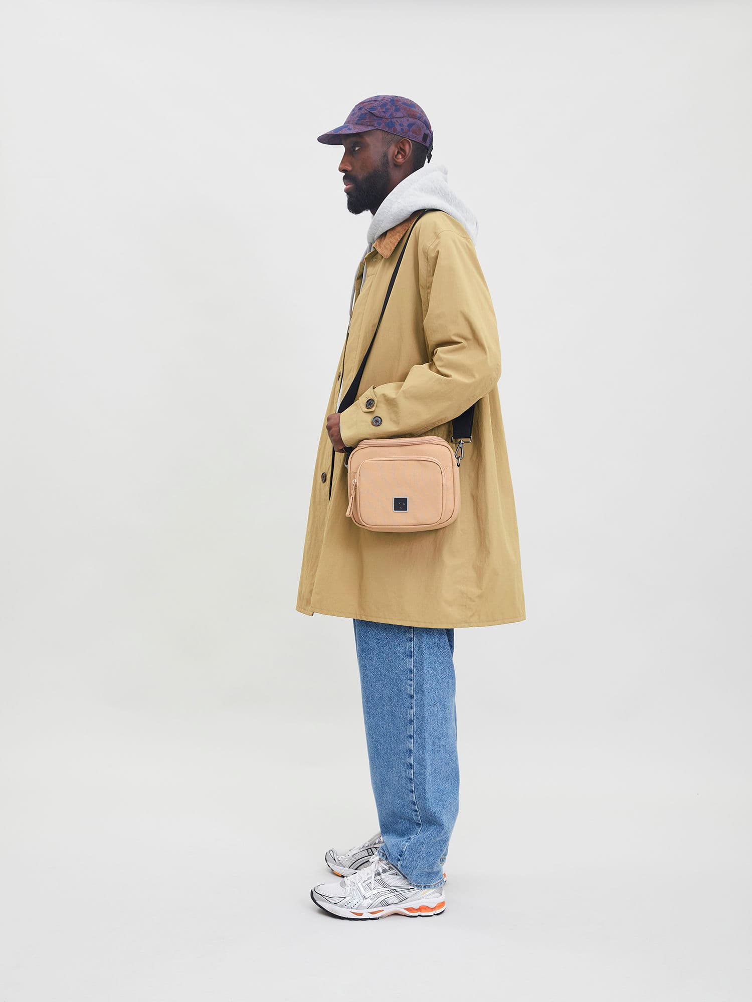 Day Day Shoulder Bag Champagne - undefined 11 - SP Tech