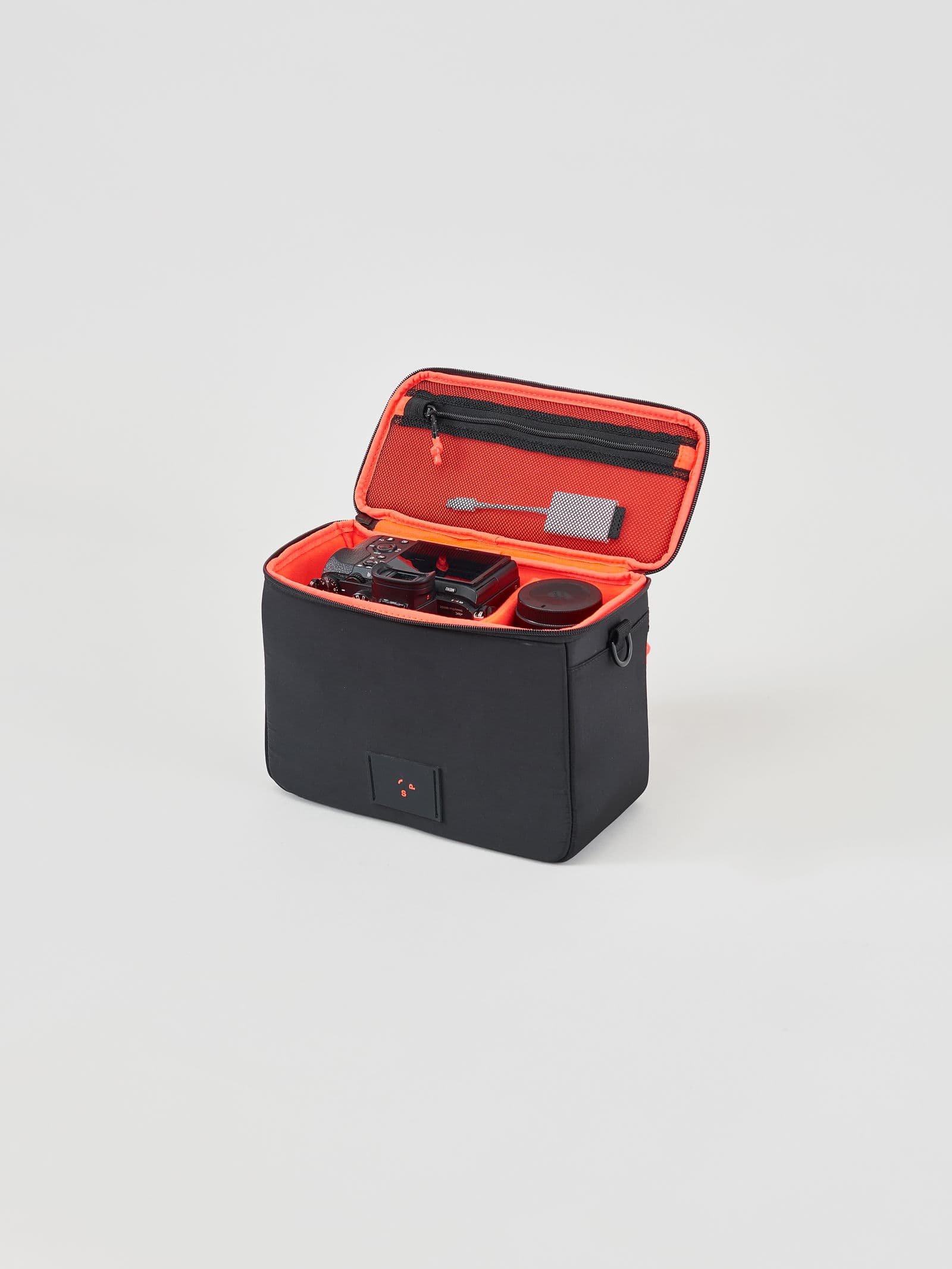 Camera Cube M alternate view