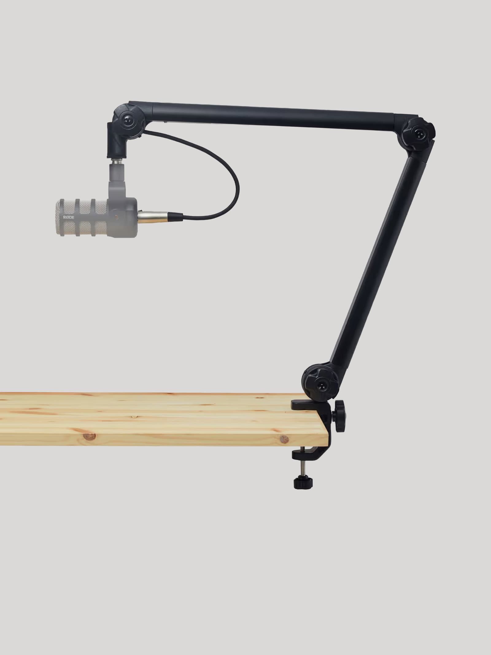 Broadcasting stand XLR