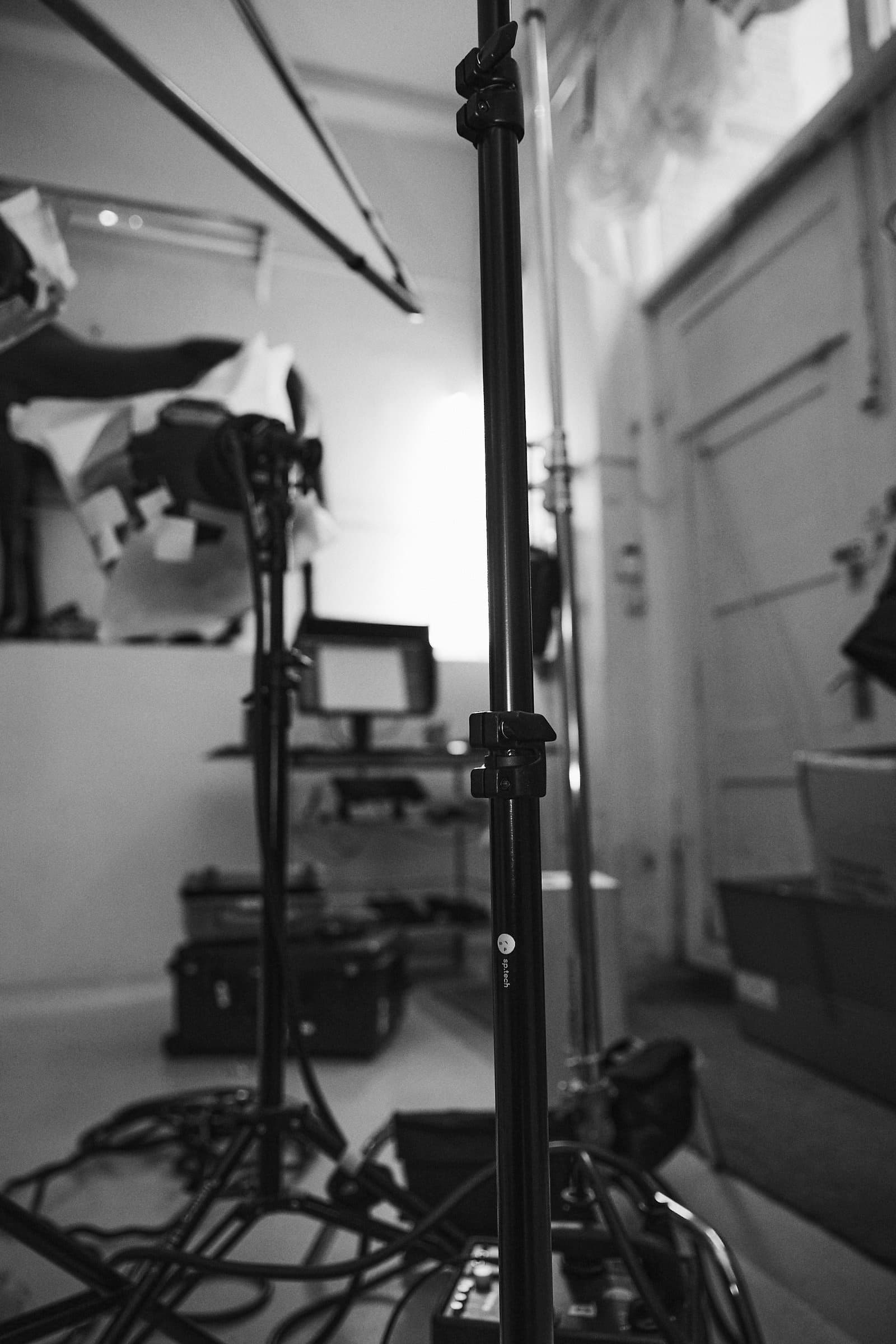 Lightstand LS-AC2470 alternate view