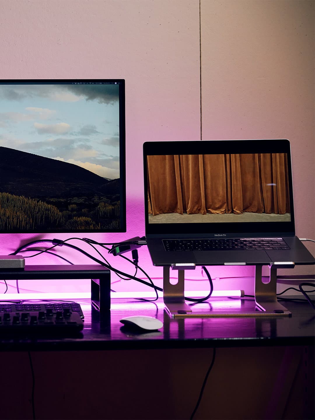 Laptop Stand Elevated Silver alternate view